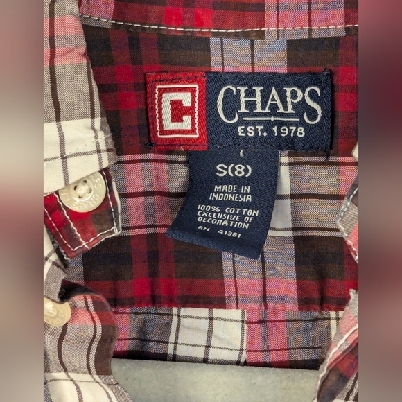 Chaps boy's size 8 button down plaid - Picture 3 of 5